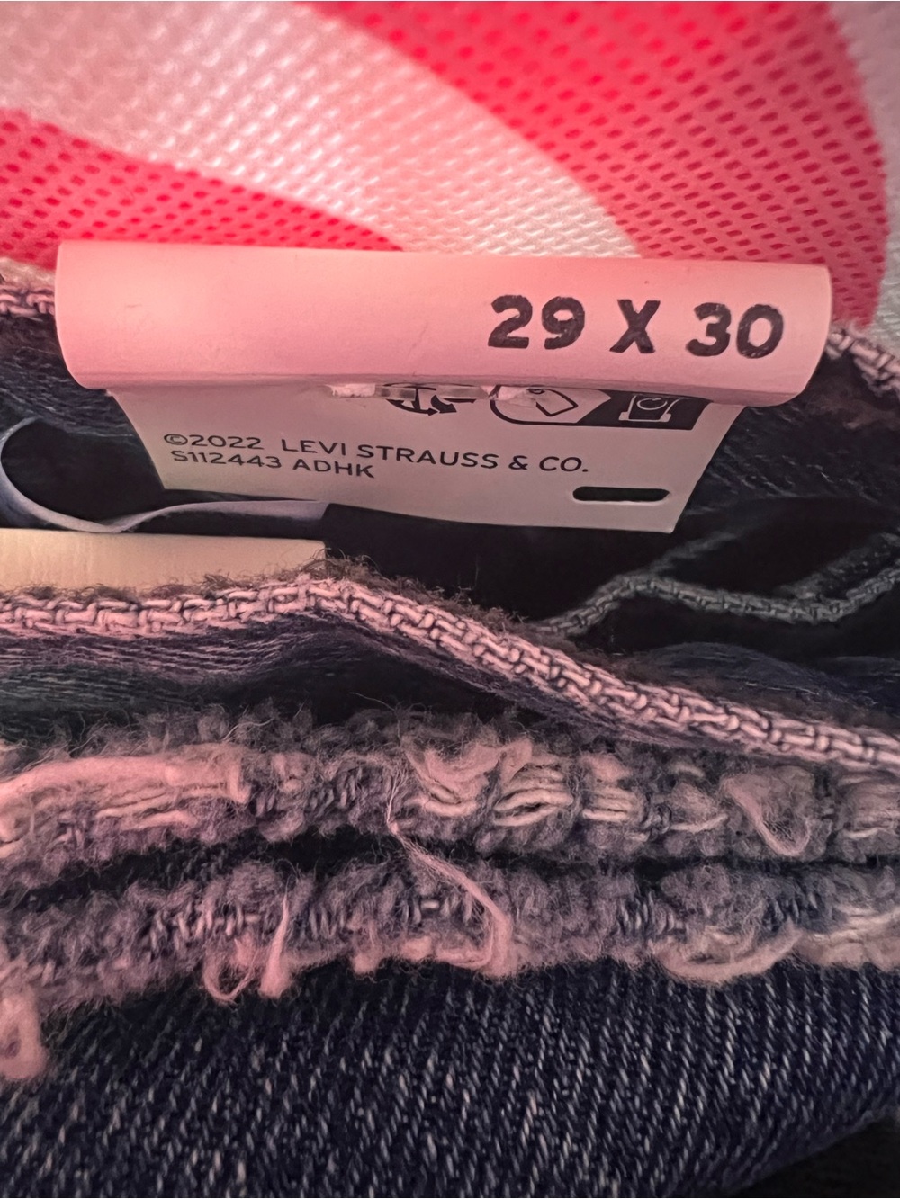 Levi's women’s 501 Straight Blue Distressed Jeans - Picture 7 of 7